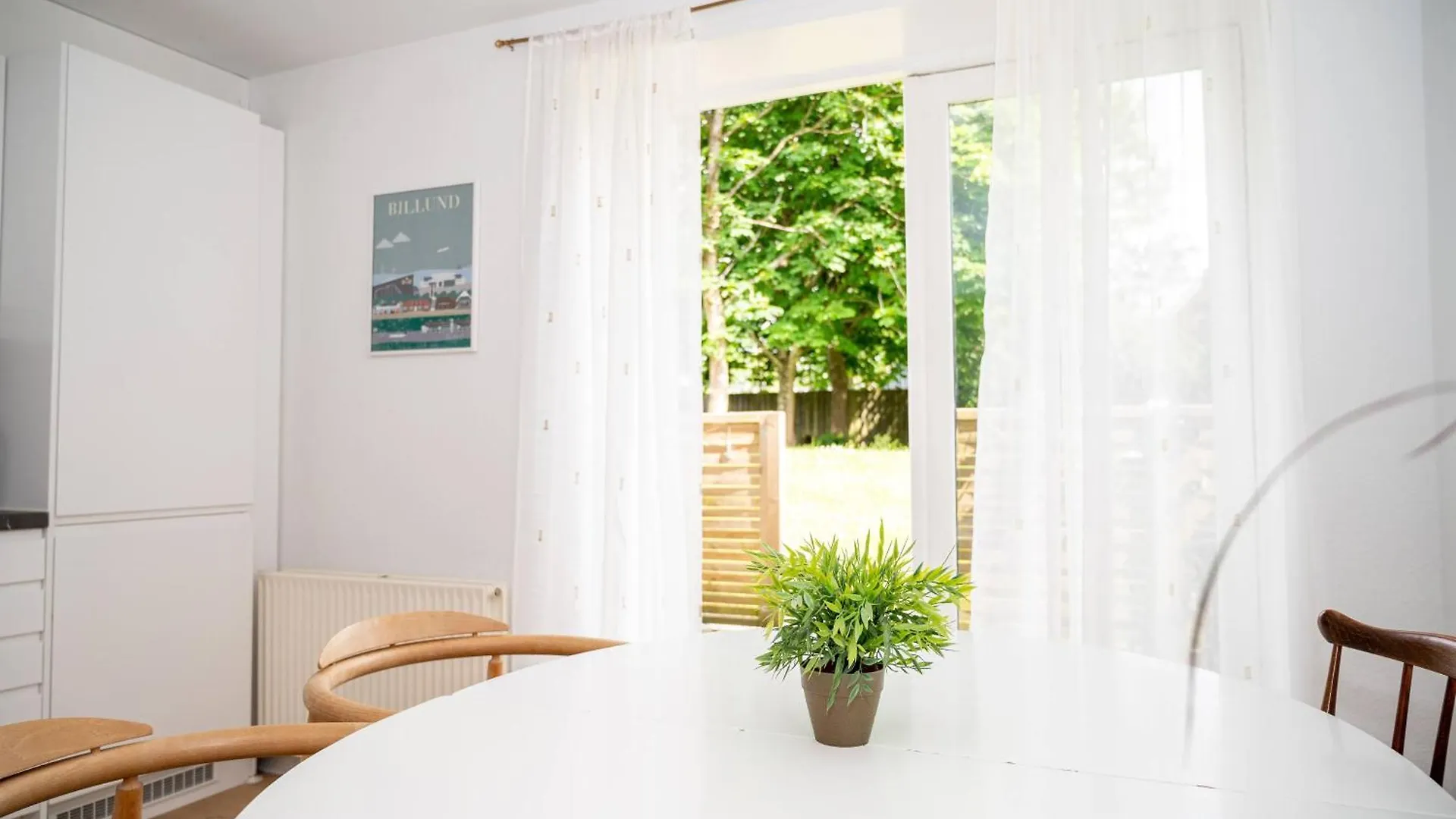 300 Meter Walk To Lego House - 80M2 Two Bedroom Apartment With Garden - Unit B Billund