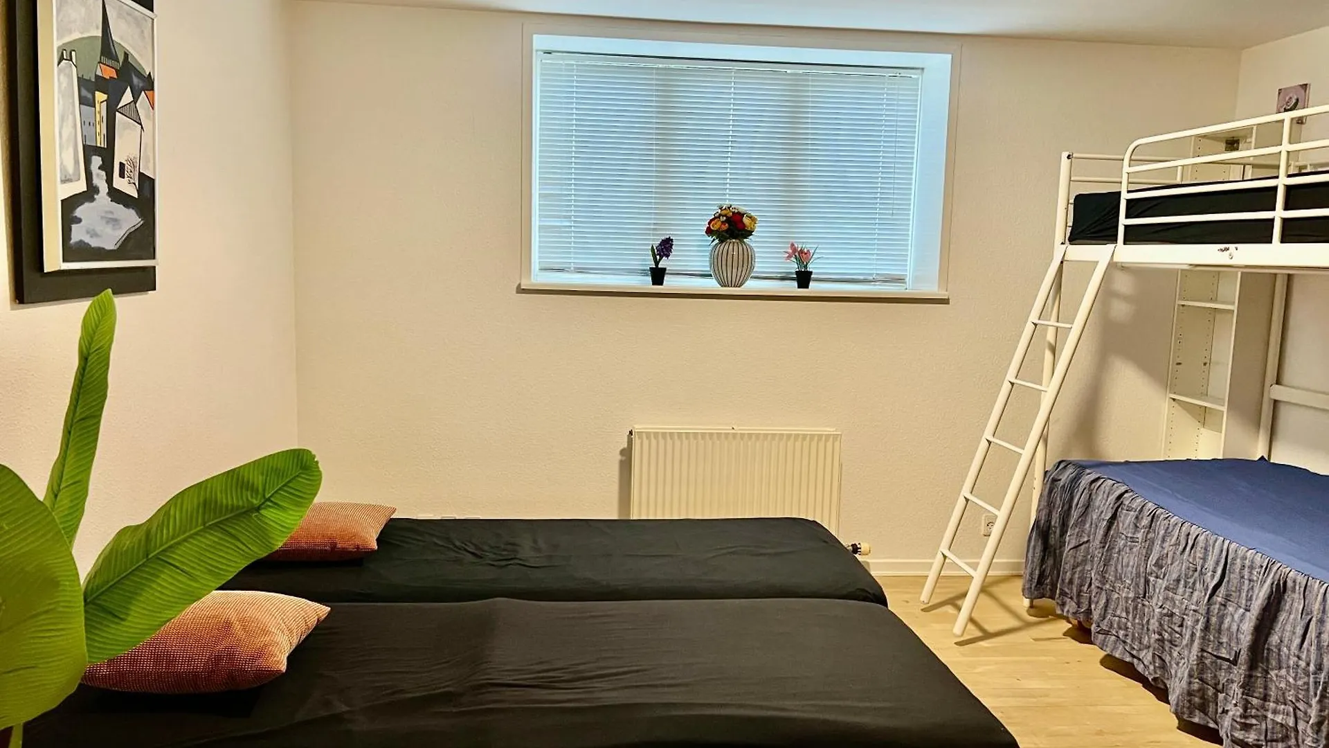 300 Meter Walk To Lego House - 80M2 Two Bedroom Apartment With Garden - Unit B Billund